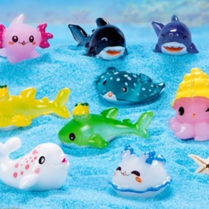 Miniature Ocean Animal Figurines Resin Cute Cartoon Shark Whale Micro Landscape Decor DIY Craft Desktop Ornaments