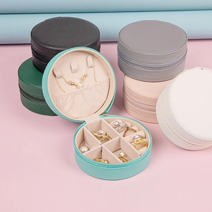 Portable Round Jewelry Box PU Leather Travel Mini Storage Organizer For Rings Earrings Necklaces Zippered Case