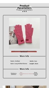 Pink knit gloves with bow embroidery and size details of 26cm length and 9cm width