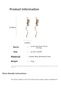 Vue détaillée des boucles d'oreilles muguet avec dimensions de 12 cm sur 2,3 cm