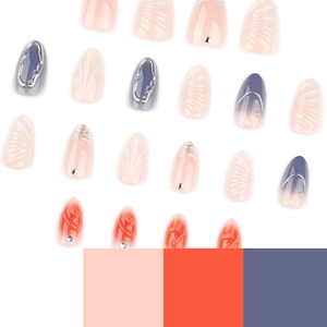 Faux ongles amande 3D goutte d'eau avec nail art texturé rose nude et bleu brillant