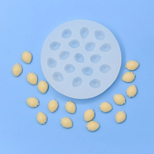 17-cavity strawberry silicone mold for DIY baking cakes, chocolate and candy making