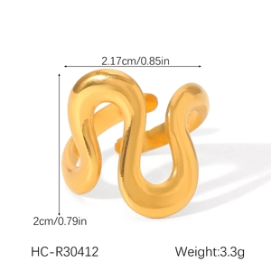 Detailed technical drawing of 18K gold plated snake ring with size and weight dimensions