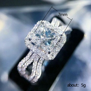 Sparkling 7mm square zircon halo engagement ring with split shank and silver finish