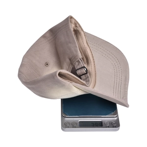 Adjustable metal buckle on light khaki tie-dye baseball cap weighing 79.9g