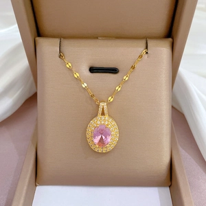 Collier Avec Pendentif En Zircone Ovale En Acier Titane Et Cuivre Halo Strass Bijou Élégant Pour Femme
