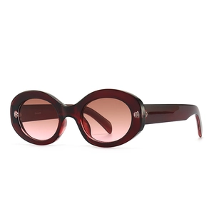 Retro oval sunglasses in dark red marble frame with gradient lenses for women