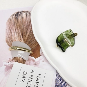 Vintage resin hair clips set in grey and marble green with gold metal accents