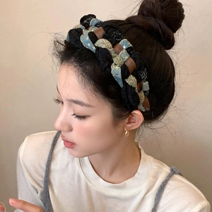 Star-patterned braided denim headband for women with a high crown stylish vintage look
