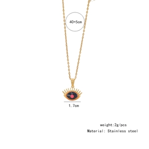 Détail du collier en acier inoxydable doré avec pendentif œil et dimensions précises