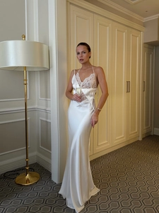 Elegant Lace Patchwork Satin Maxi Dress Backless Sleeveless Slim Fit Sexy Spaghetti Strap Evening Party Slip Gown