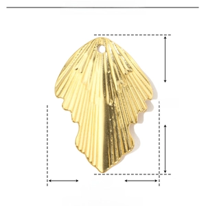 Detail showing dimensions of golden fan-shaped stainless steel pendant 31mm x 22mm