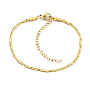 Flat snake bone chain bracelet in 18k gold plated stainless steel with lobster clasp