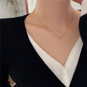 Chic gold titanium steel necklace with sparkling rhinestones and triangle pendants