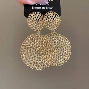 Elegant gold mesh hollow double circle drop earrings in minimalist vintage style