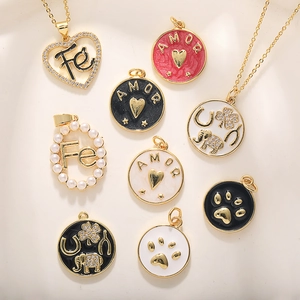 Pendentif Cœur Éléphant AMOR Fer À Cheval Patte Cuivre Plaqué Or Émail Zircon Künstliche Perle Charmes Accessoires Bijoux DIY