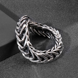 Men's punk style single-layer V-shape heavy duty stainless steel chain bracelet