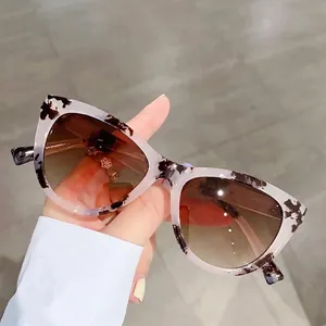 Vintage Cat Eye Sunglasses Plastic Frame Gradient Lenses UV Protection Outdoor Travel Fashion Chic Eyewear For Women
