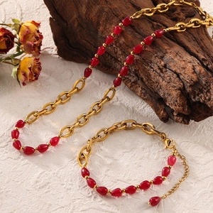 Elegant Chinese style jewelry set with red garnet beads and gold plated titanium steel chain