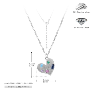 Detail showing 925 sterling silver heart pendant dimensions and adjustable chain length