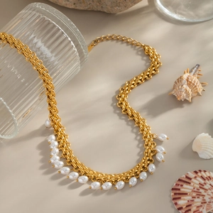 Élégant collier de perles en acier inoxydable plaqué or 18 carats sur thème plage