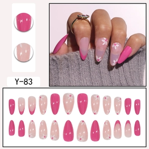 Pink and white daisy pattern long almond press-on nails set with 24 pieces in model Y-83