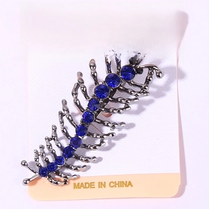 Broche Centipède Pin Alliage Strass Forme Animal Insecte Punk Goth Style Sombre Accessoires Pour Femmes Bijoux