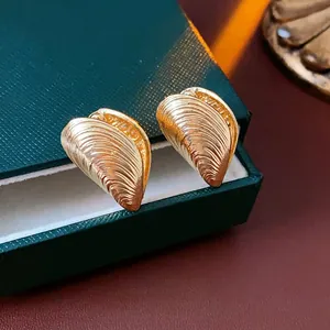 Shell Stud Earrings With Silver Earring Post Gold Plated Ribbed Metal Mussel Shaped Chic Minimalist Jewelry For Women