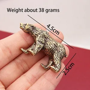 Antique brass polar bear figurine handheld solid copper animal tea pet ornament