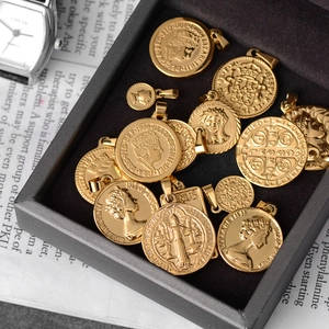 Vintage Coin Pendant 18K Gold Plated Titanium Steel Roman Portrait Elizabeth II St Benedict Medallion For Jewelry Making