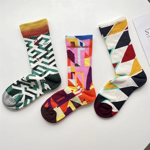 French Oil Painting Style Crew Socks Cotton Blend Breathable Abstract Geometric Pattern Mid Calf Hosiery For Women Men