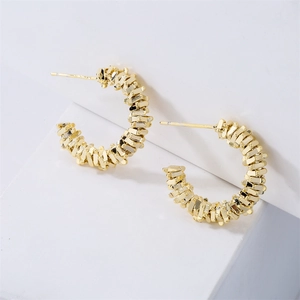 14K gold plated geometric C-shape hoop earrings with unique rectangular link texture