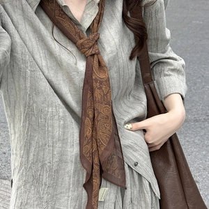 Collier foulard rétro en tissu à motif cachemire marron foncé, style élégant