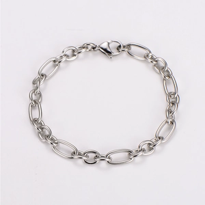 Hip-hop style stainless steel 3:1 oval link chain bracelet with lobster clasp in silver finish