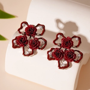 Vintage Red Rose Flower Stud Earrings With Silver Earring Post Alloy Faux Artificial Pearl Rhinestone Elegant Jewelry For Women
