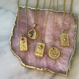 Tarot Card Pendant Necklace 18K Gold Plated Stainless Steel Celestial Sun Moon Star Vintage Relief Jewelry For Women