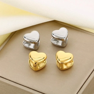 Titanium Steel Heart Huggie Hoop Earrings For Women Polished Double Sided Mirror Surface Minimalist Fashion Jewelry