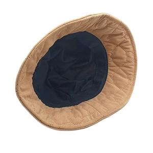 Khaki heart-quilted corduroy bucket hat for winter with comfortable black lining