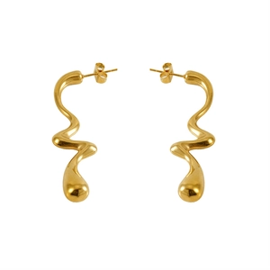Minimalist twisted metal wave drop earrings with a polished gold finish for women