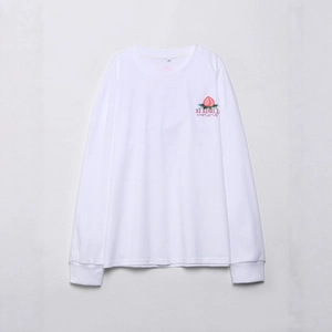 Minimalistisches weißes Langarmshirt mit Pfirsichdruck und klassischem Rundhalsausschnitt
