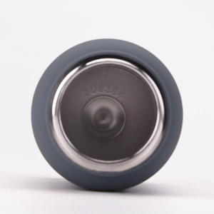 Detailed macro view of the food-grade SUS304 stainless steel interior of the bottle