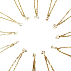 Douze colliers de signes du zodiaque en acier inoxydable doré avec pendentifs symboles