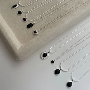 S925 Sterling Silver Natural Black Agate Pendant Necklace For Women Minimalist Heart Oval Clavicle Chain Jewelry Gift