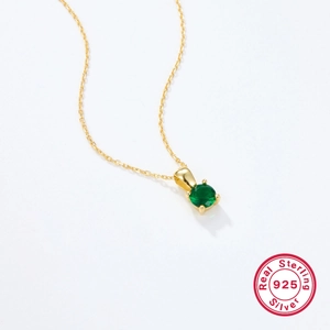925 Sterling Silver necklace with a round emerald green zircon pendant in gold finish