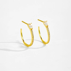 Boucles d'oreilles C en argent S925 doré avec zircons micro-sertis et pierre poire