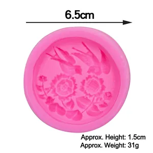 Molde de silicona rosa con relieve de urraca y flores para repostería DIY y jabón