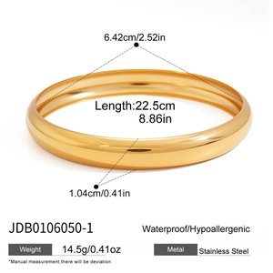 Tableau des tailles détaillé pour le bracelet en acier inoxydable plaqué or 18 carats