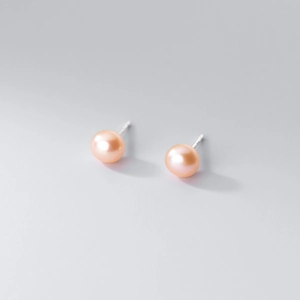 Minimalist S925 sterling silver stud earrings with natural pink freshwater pearls