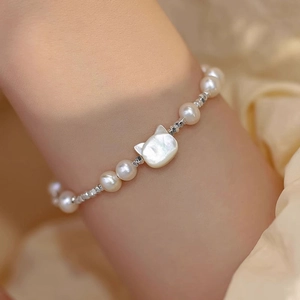 S925 Sterling Silver Freshwater Pearl Cat Bracelet Mother Of Pearl Charm Crushed Silver Style Sweet Gentle Jewelry For Women
