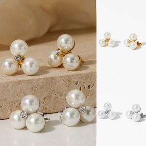 Baroque Flower Cluster Stud Earrings With Stainless Steel Earring Post Faux Artificial Pearl And Rhinestone Elegant Jewelry For Women